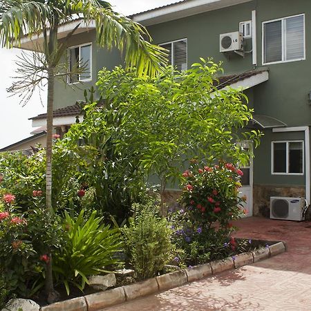 Quest Lodge Spintex Exterior photo