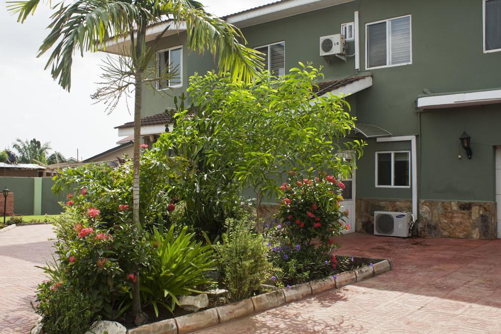 Quest Lodge Spintex Exterior photo