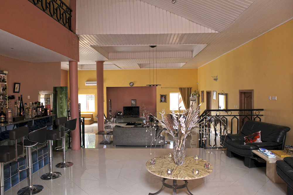 Quest Lodge Spintex Exterior photo